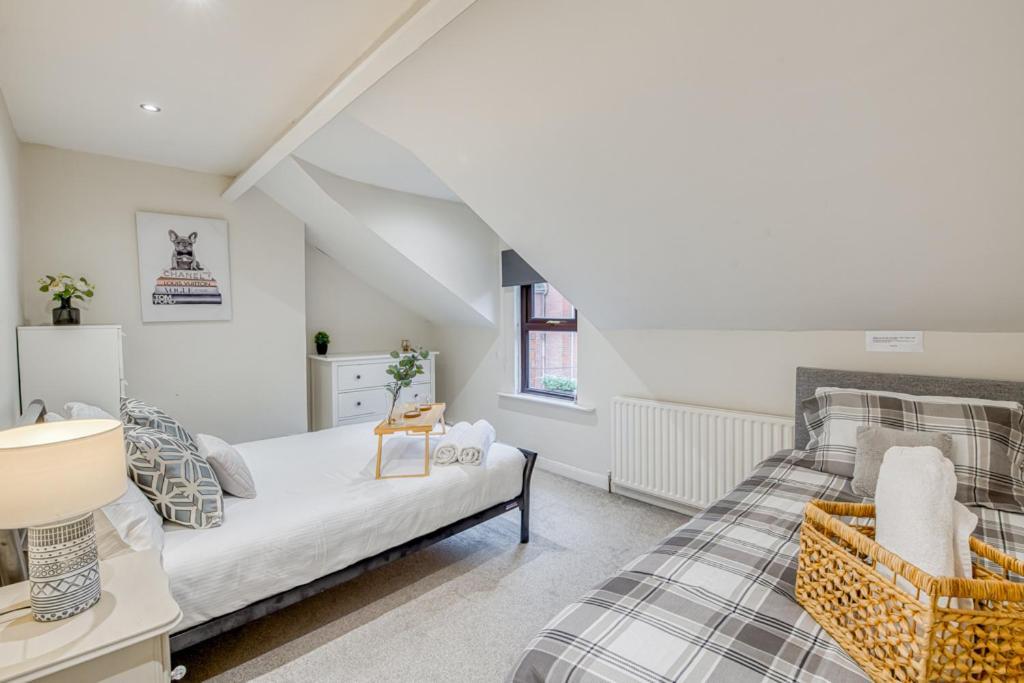 Charming City Home, Beside The Serene Ormeau Park Belfast Buitenkant foto