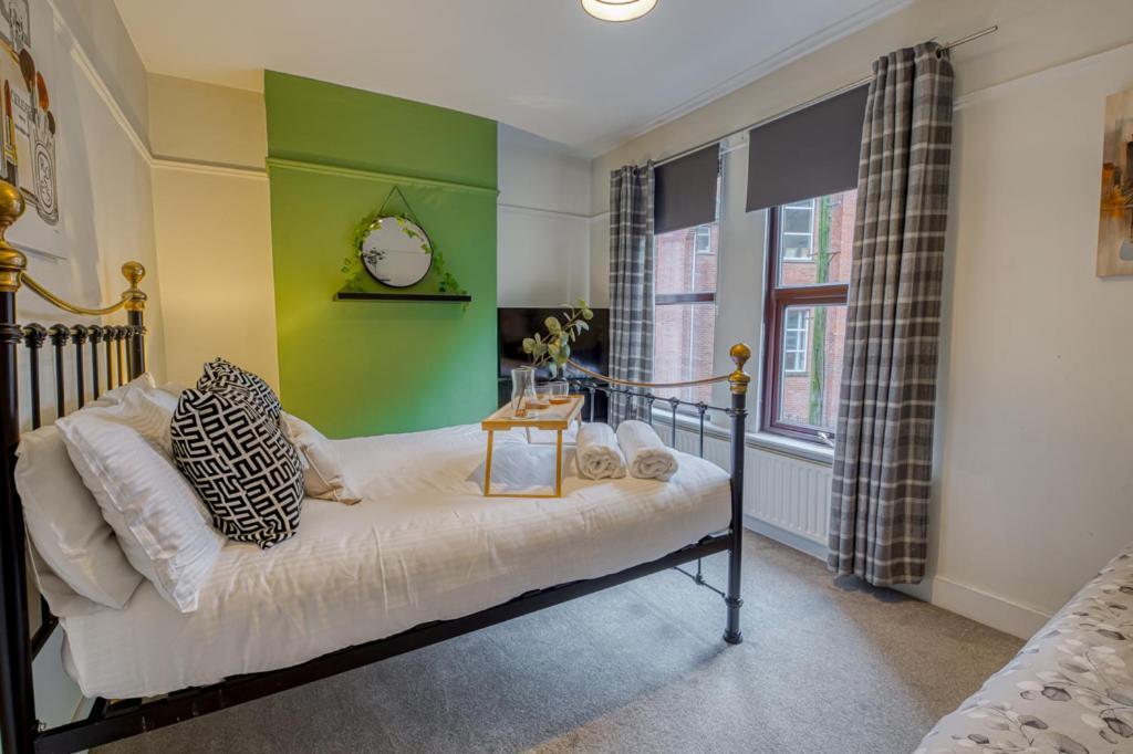 Charming City Home, Beside The Serene Ormeau Park Belfast Buitenkant foto
